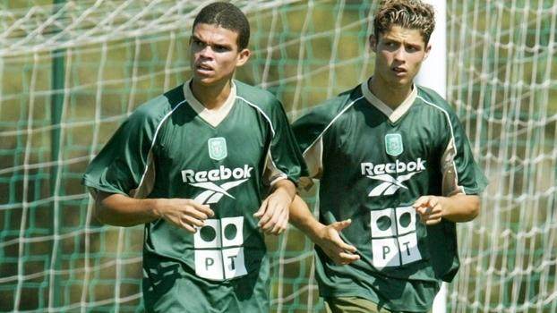 世界杯直播客户端下载-【揭秘】C罗和佩佩2002年差点在里斯本竞技成队友