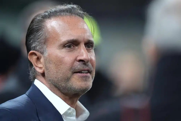 世界杯比赛直播app下载安装-米兰老板将评估俱乐部架构调整|AC米兰|米兰俱乐部|卡尔迪纳莱|欧冠联赛|ac米兰_新浪体育_新浪新闻